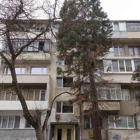 וארנה Cosy And Modern 1Bd Flat Near The City Centre By Flat Mаnager מראה חיצוני תמונה