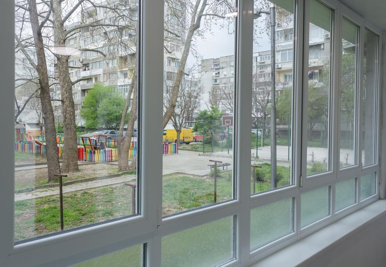 וארנה Cosy And Modern 1Bd Flat Near The City Centre By Flat Mаnager מראה חיצוני תמונה