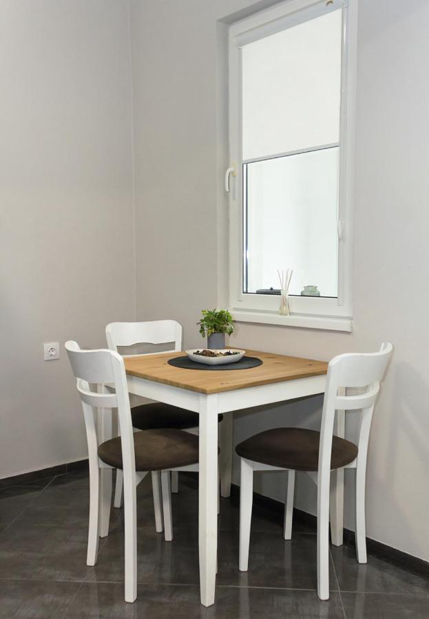 וארנה Cosy And Modern 1Bd Flat Near The City Centre By Flat Mаnager מראה חיצוני תמונה