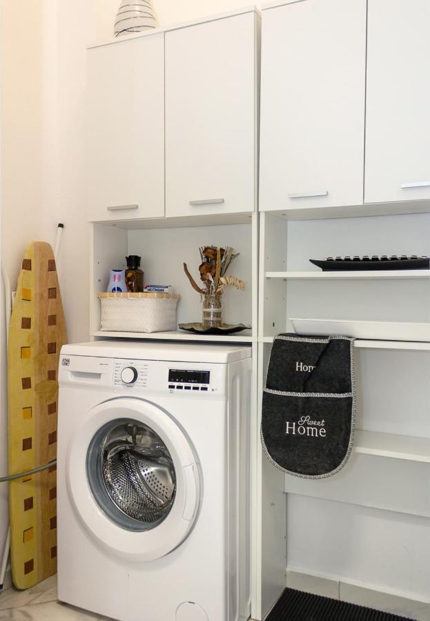 וארנה Cosy And Modern 1Bd Flat Near The City Centre By Flat Mаnager מראה חיצוני תמונה